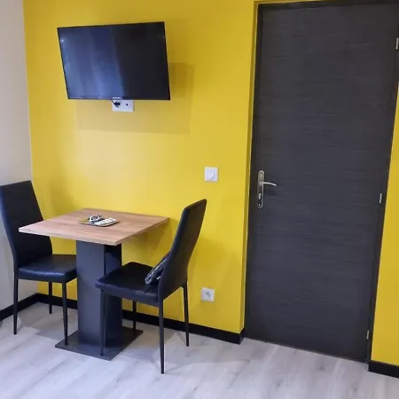 Apartamento L'elegance 001 *